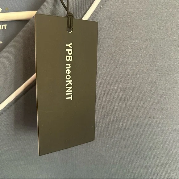 NWT Abercrombie & Fitch YPB neoKnit V-Neck Sweatshirt - Picture 4 of 5